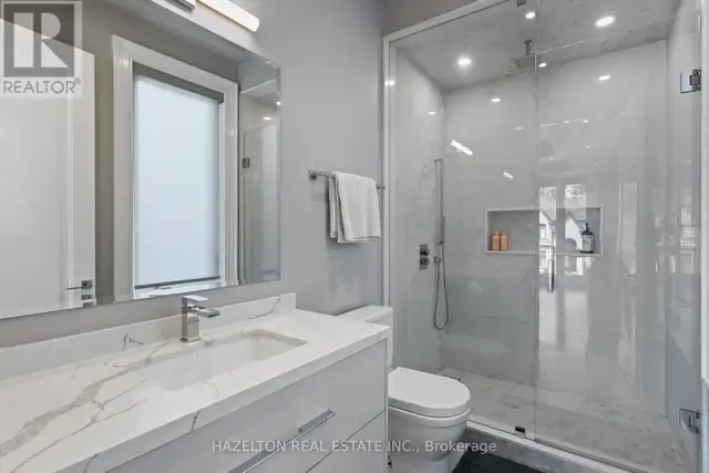 71 YORKVIEW DRIVE Toronto (Willowdale West), Ontario in Houses for Sale in City of Toronto - Image 34