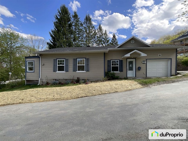$325,000 - Bungalow for sale in Sherbrooke (Mont-Bellevue) — photo 1