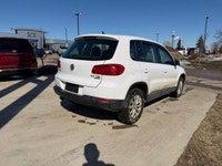 This Volkswagen Tiguan boasts a Intercooled Turbo Premium Unleaded I-4 2.0 L/121 engine powering thi... (image 6)