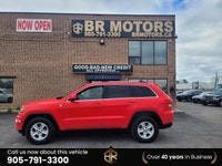 No accident Ontario vehicle with Lot of Options! Call (905) 791-3300 - Black Fabric interior, - AWD,... (image 4)