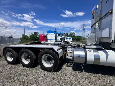 HEAVY SPEC HIGHWAY TRACTOR – 2019 Kenworth T800 FOR SALE FINANCING AVAILABLE Capital Automotive Equi...