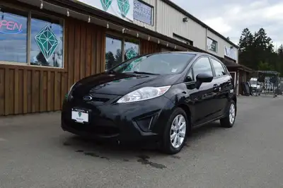 WOW Only 89000 KM!! Hatchback, BC Only, NO accidents! Zip past the pumps with this sporty low KM Fie...