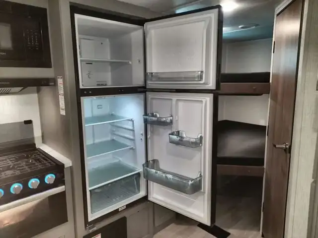 2026 Keystone RV Hideout 262BHS in Travel Trailers & Campers in St. Albert - Image 29