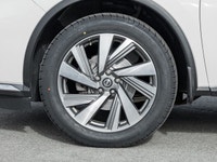 Come see this 2020 Nissan Murano SL before it's too late! *You Can't Beat the Price with These Optio... (image 3)