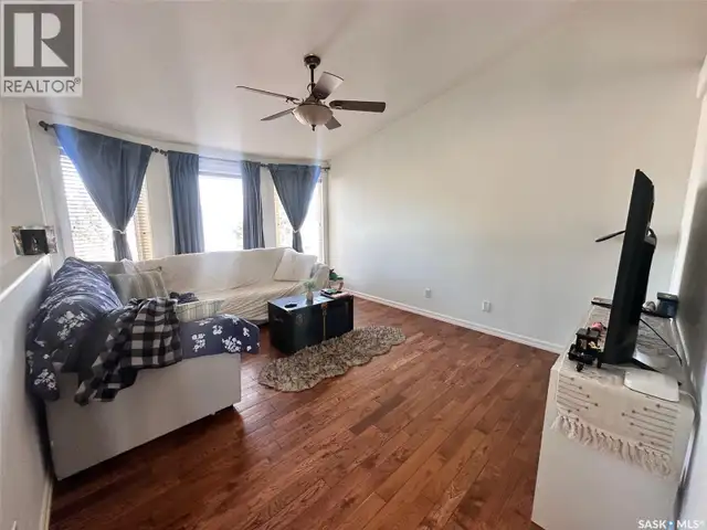 506 2nd Avenue PLACE Radisson, Saskatchewan in Houses for Sale in Saskatoon - Image 6