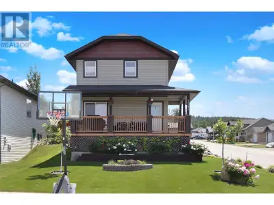 Welcome to your Kootenay Orchard dream home! This well-maintained 2008 single-family residence boast...