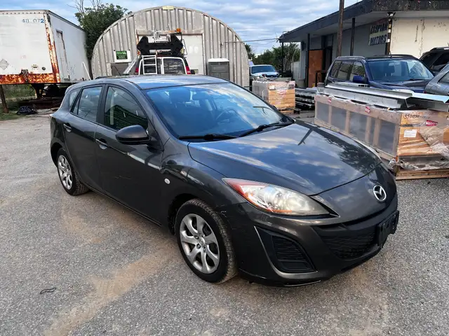 2010 Mazda3 Automatic606845995289169921