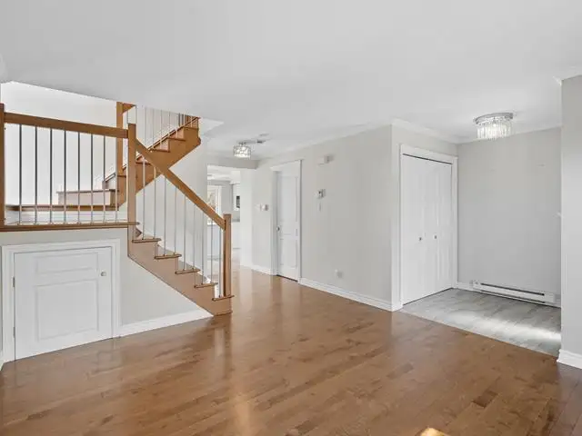 30 Rue du Grésil Gatineau (Hull), Quebec in Houses for Sale in Gatineau - Image 5