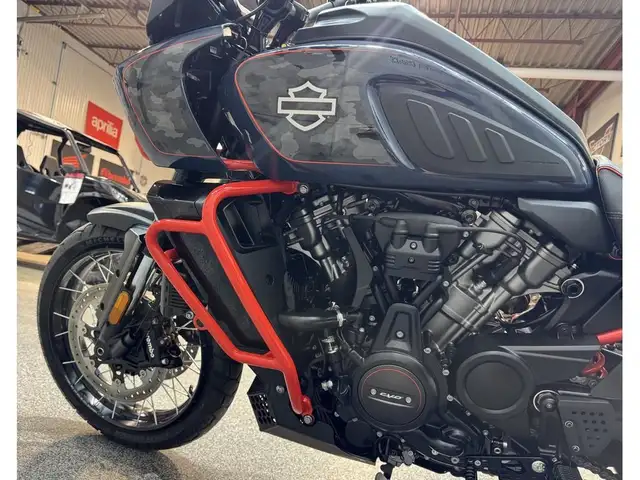 2025 Harley-Davidson Pan America RA1250SE CVO ABS in Street, Cruisers & Choppers in Saguenay - Image 11
