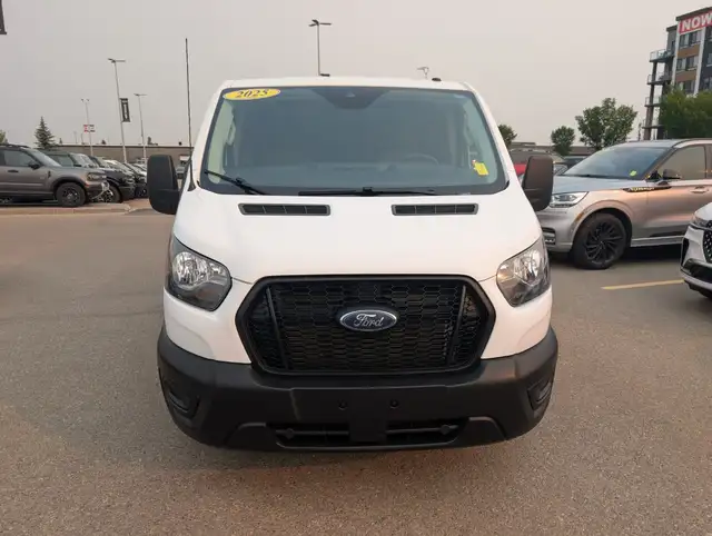 2025 Ford Transit Cargo Van5524895260960563211