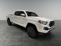 Thanks for viewing our House Of Cars Argyll inventory! AMVIC licensed dealer! 2023 Toyota Tacoma Eng... (image 8)