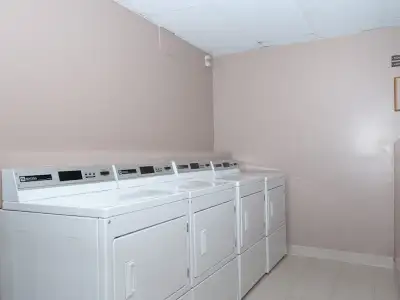 MUST SEE! 2 Bed Apartment for rent in Cornwall, View more