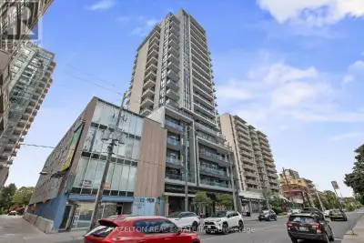 Welcome to this exclusive half-floor penthouse with breathtaking panoramic views. Spanning 2,177 sq....
