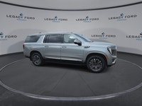 Navigation, Heated Seats, Heated Steering Wheel, Lane Keep Assist, Remote Start! On Sale! Save $701... (image 2)