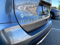 2.5 L 4 Cyl Engine Vehicle Options: Apple Or Android Auto, Rear Back Up Camera, Touch Screen Radio S... (image 7)