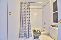 Welcome to the neighbourhood - L'Hermitage is located at 840 Montreal Road. Enjoy easy access to tra... (image 6)