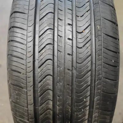 FOUR 70%-80% NEW MICHELIN 235/60R17 100T PRIMACY MXV4 Installation and Balancing Included Looking fo...