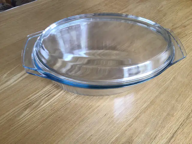 Cocotte en verre transparent in Kitchen & Dining Wares in Trois-Rivières - Image 4