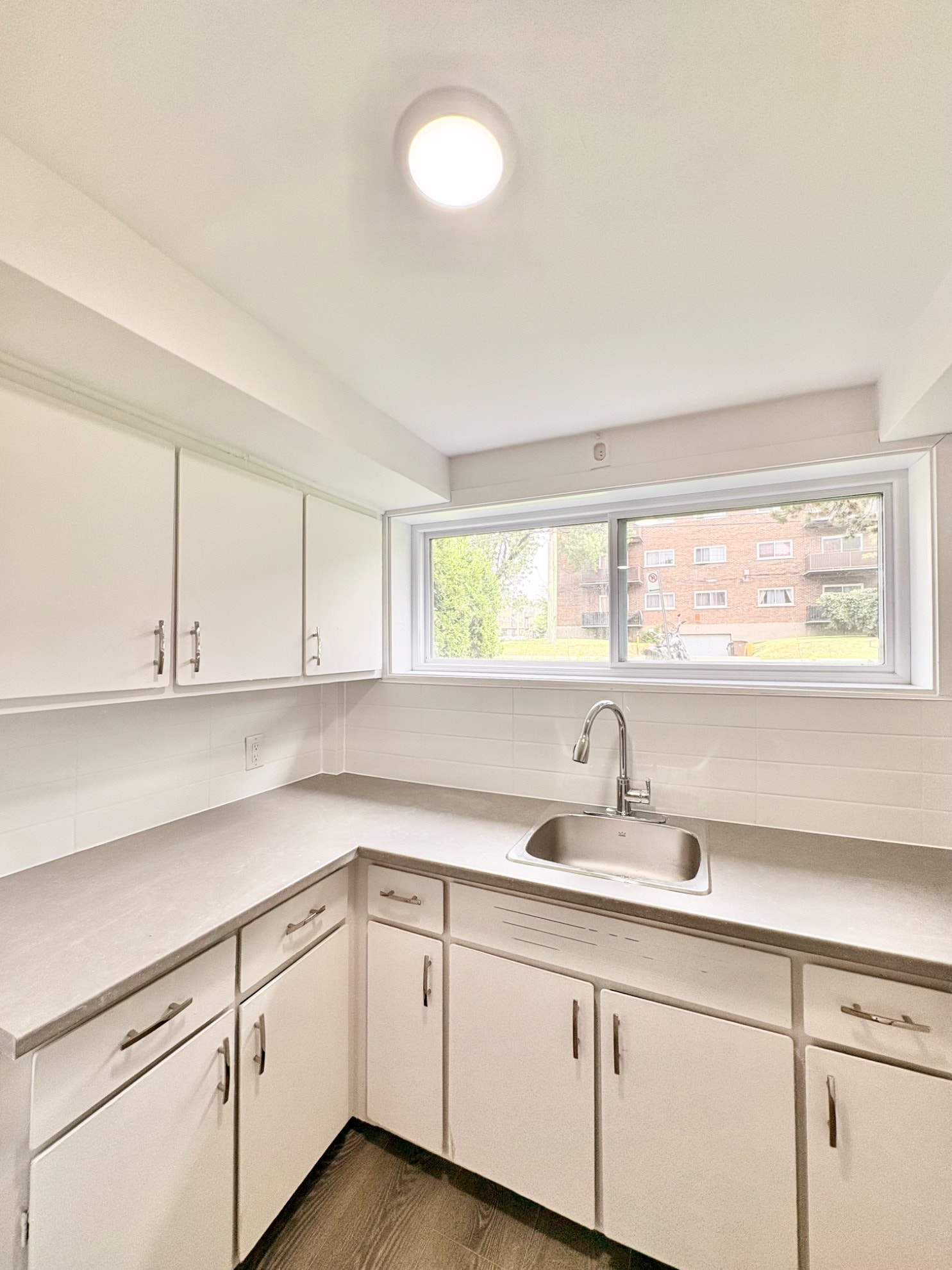440 Galland — photo 3