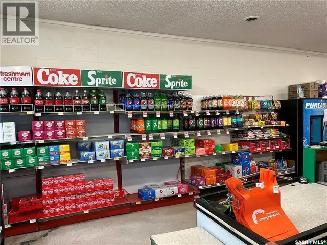 116 Mountain STREET Strasbourg, Saskatchewan in Commercial & Office Space for Sale in Regina - Image 8