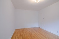 Akelius two bedroom apartment for rent. Located near Chem. de la Côte-des-Neiges in the Cote-des-Nei... (image 4)