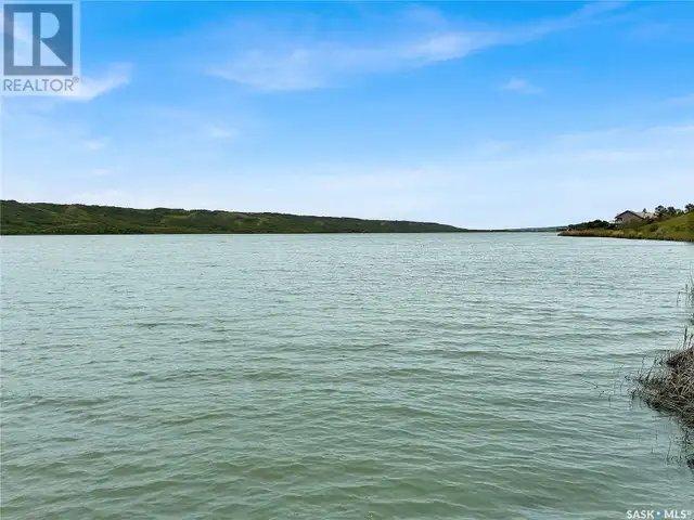 927’ waterfront, 45 acres North Qu'Appelle Rm No. 187, Saskatche in Land for Sale in Regina - Image 7
