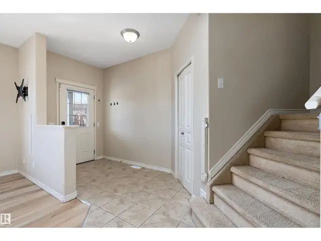 54 BIRCHGLEN CR Leduc, Alberta in Houses for Sale in Edmonton - Image 5