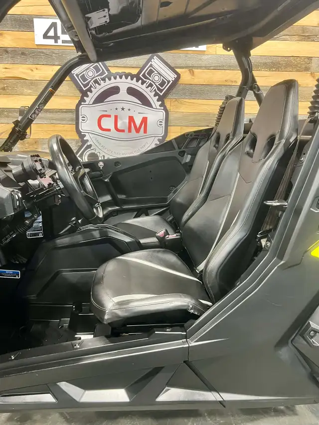 2019 BRP CAN-AM MAVERICK SPORT 1000R + 4X4 + DPS + FOX + NEW TIR in ATVs in Ottawa - Image 12