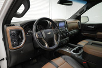 ENGINE 5.3L ECOTEC3 V8, HEATED FRONT SEATS, COOLED FRONT SEATS, NAVIGATION SYSTEM, LEATHER SEATS, BA... (image 9)