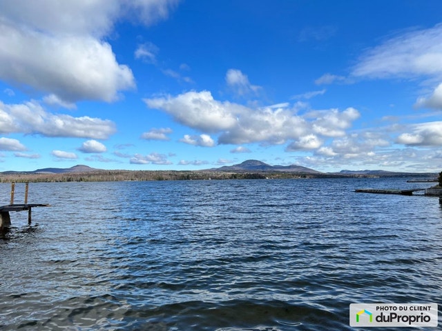 $199,900 - Residential Lot for sale in Magog — photo 1