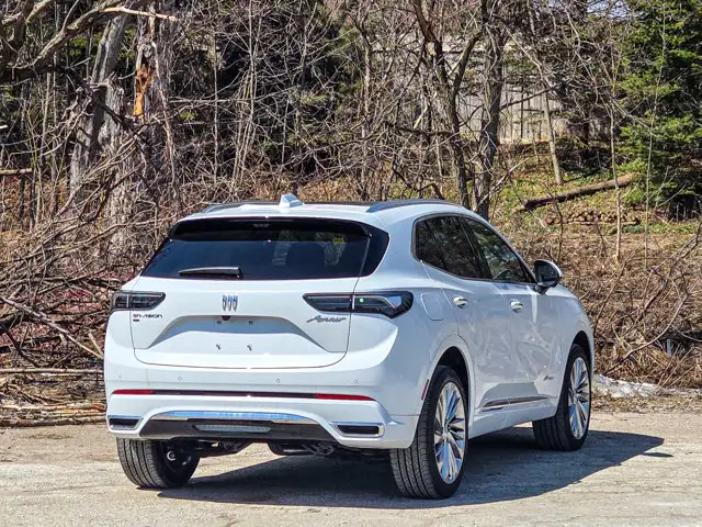 2026 Buick Envision Avenir- Bose Sound - Panoroof - Demo/Used in Cars & Trucks in Barrie - Image 16