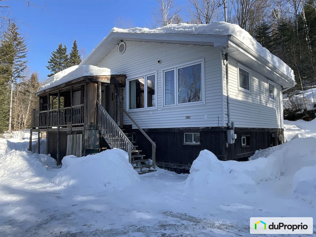 $289,000 - Bungalow for sale in Chertsey — photo 1