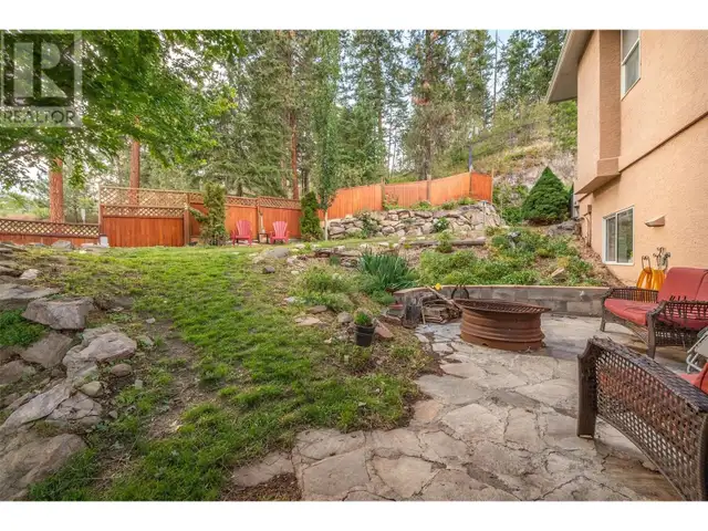 5165 Morrison Crescent Peachland, British Columbia in Houses for Sale in Penticton - Image 15