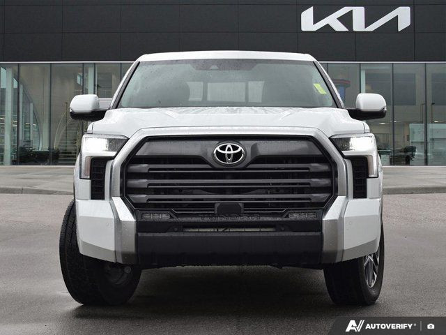 2022 Toyota Tundra 4WD Limited | Sunroof | Nav | Leather in Cars & Trucks in Guelph - Image 2