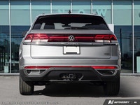 This Volkswagen Atlas Cross Sport boasts a Intercooled Turbo Premium Unleaded I-4 2.0 L/121 engine p... (image 5)