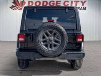 This Jeep Wrangler delivers a Regular Unleaded V-6 3.6 L/220 engine powering this Automatic transmis... (image 3)