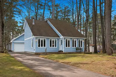 Charming, 2-story home or cottage in the heart of the Norway Bay Cottage community & less than a blo...