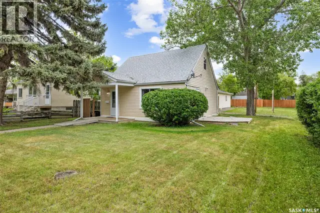33 Merritt CRESCENT Regina, Saskatchewan in Houses for Sale in Regina - Image 3