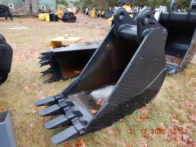 ESCO EXTREME DUTY 350-500 RIPPING-TRENCHING SHORING  24" &  48" in Heavy Equipment in City of Toronto - Image 31