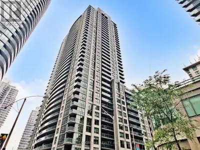 328 - 25 LOWER SIMCOE STREET Toronto (Waterfront Communities), O