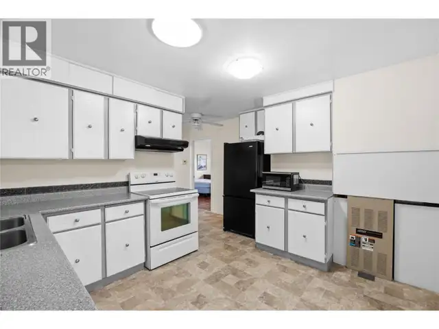 39 Granby Place Penticton, British Columbia in Houses for Sale in Penticton - Image 11
