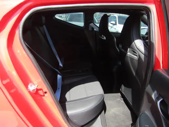 2022 Hyundai Veloster N N POWER 2.0L Turbo / Tech / Carplay / Na in Cars & Trucks in Calgary - Image 43