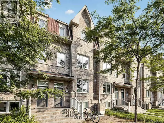 8 ZEZEL WAY Toronto (Dorset Park), Ontario