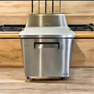 Commercial Prep Table – New! | Table de Préparation Commerciale, View more