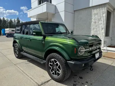 Exterior: Active Grille Shutters. Auto High Beams. Easy Fuel Capless Filler. Fender Tie-Down Hooks....
