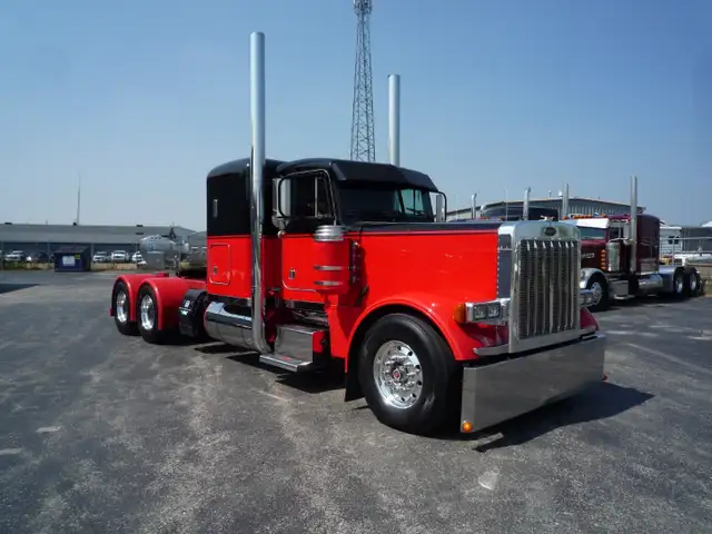 1998 Peterbilt 379  Flat Top in Heavy Trucks in Kitchener / Waterloo - Image 5