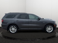 Leather Trimmed Bucket Seats, Remote Start System, Heated Front Seats, Heated Steering Wheel, Ventil... (image 5)