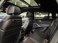 **WINTER SPECIAL!** FEATURING : M PERFORMANCE POWERED, XDRIVE AWD, HEADS UP DISPLAY, BMW SKY LOUNGE... (image 9)