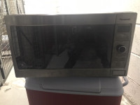 Panasonic Full Size Full Featured Inverter Microwave Oven