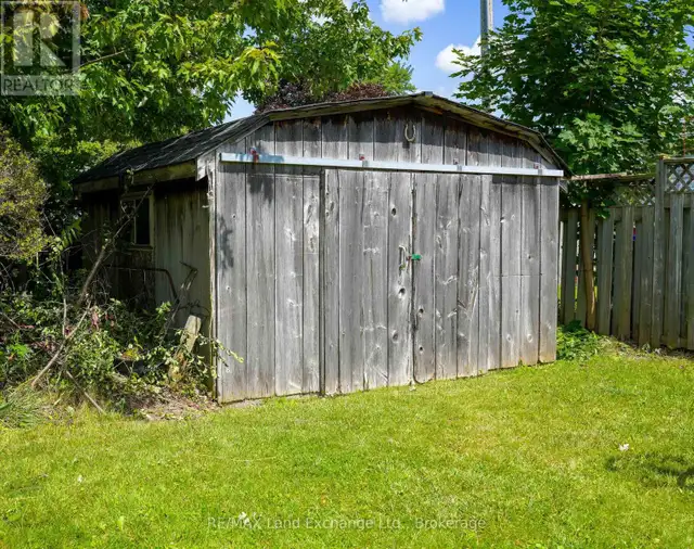 824 ANDREW MALCOLM DRIVE Kincardine, Ontario in Houses for Sale in Owen Sound - Image 36